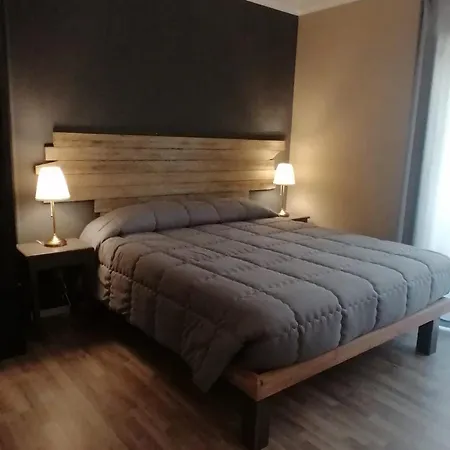384 & Guest house *